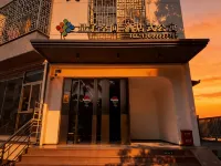 量子空間飯店式公寓（廈門高崎國際機場坂尚地鐵站店） 安兜附近的飯店