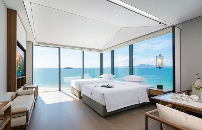 Dalian Licheng Haoting Hotel (Jinshitan Resort Area Jinshitan Happy Coast) Hotels near Dalian Discovery Kingdom