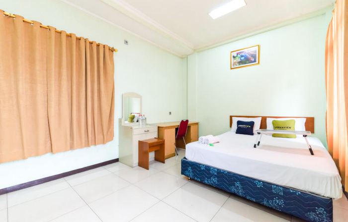 Urbanview Hotel Bartu Moh Toha Bandung