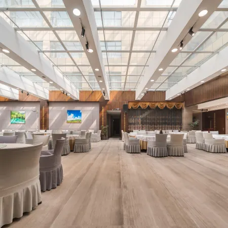 TongXin International Hotel