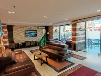 Al-Fursan United Hotel, Al-Faisaliah Hotel in zona Centro Commerciale N2 Mall