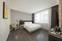 Jushengde Hotel (Zhengding Airport)