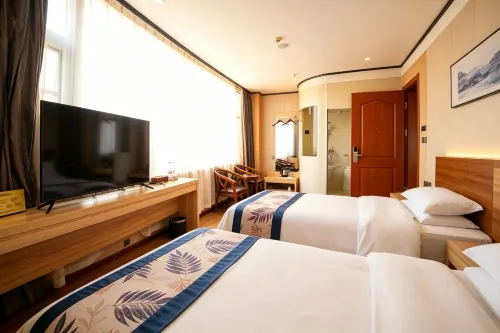Xinjinjiang Boutique Hotel