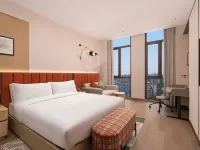 Hilton Garden Inn Shanghai Wujiaochang Hotels near Sanmen Road Station