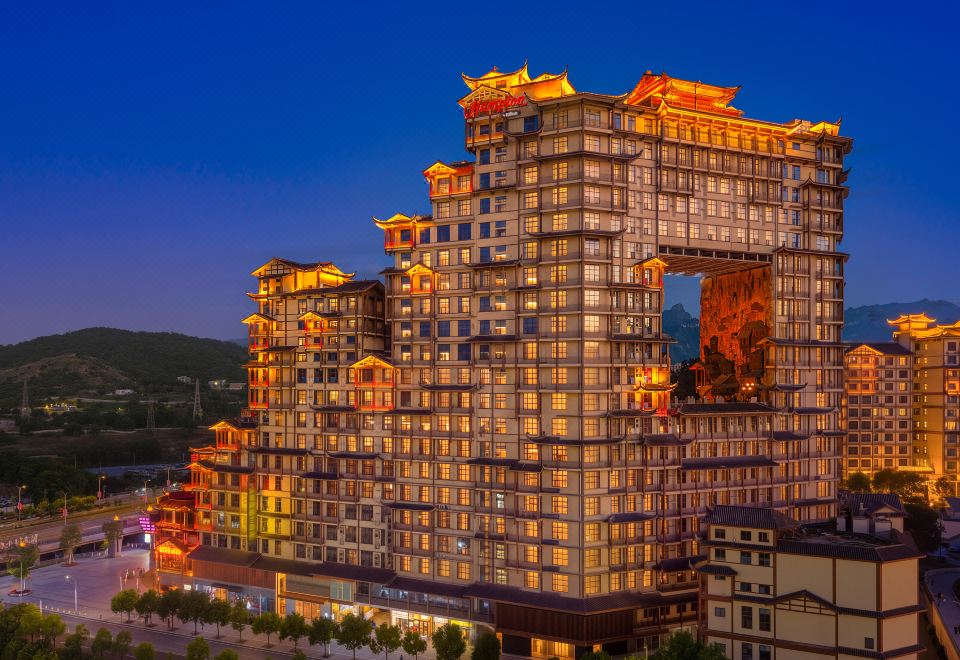 hotel overview picture