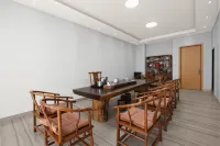Yunxian Shengjing Hotel