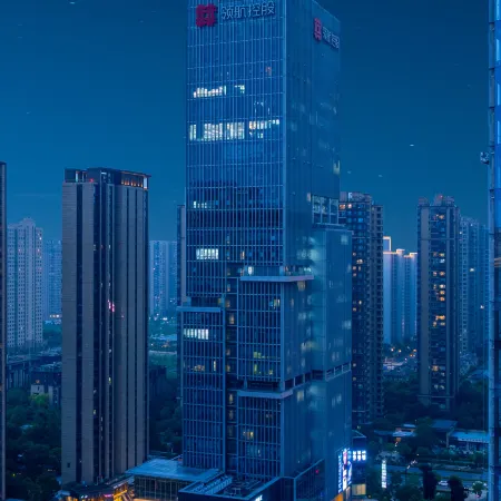 Qiantang Guanyun High-Rise River View Luxury Youth Hostel (Hangzhou Xingyi Subway Station)