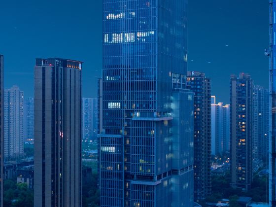Qiantang Guanyun High-Rise River View Luxury Youth Hostel (Hangzhou Xingyi Subway Station)