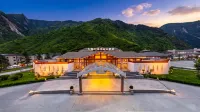 Jiuzhai Manor International Hotel - 5-Sterne
