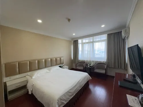 Baicheng Hotel - sarapan