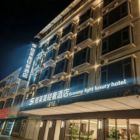 Grammy Light Luxury Hotel