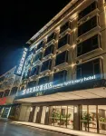 Grammy Light Luxury Hotel - 2 Sao