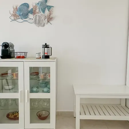 BnB Homes vibrant Ocean View terraced apartment