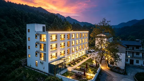 Laojunshan Wuyu Homestay (Yunjing Cableway Branch) - Romantic