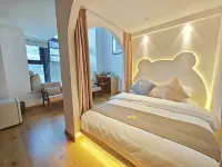 Shengdong Yiju Loft Apartment (Chengdu Jiuyanqiao Niuwangmiao Metro Station Branch) - Kitchens