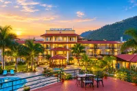 Waterfront Resort by KGH Group - spa