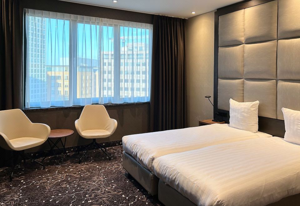 Lowell Hotel - Housity