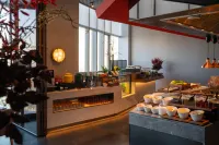 Pagoda Desgine Hotel WuHan Optics Valley World City Pedestrian street - Barer