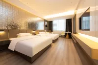 Xingwei Hotel (Leshan Jiaxing Road Food Street)