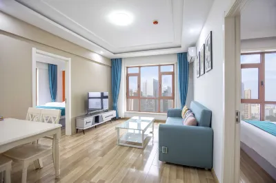 Dalian Yihe Zhixing Holiday Apartment Hotels in Huanan Square/Jinsanjiao Commercial Circle