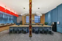 Xique CC Hotel (Xiayi Xuefeng East Road Bus Station)