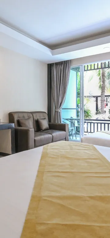 ดีลักซ์ ทริปเปิล พูล แอคเซส