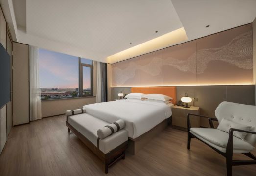 메종 뉴 센추리 호텔 객실