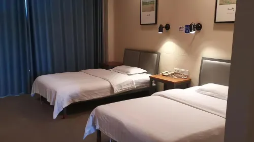 Wuwei Huafu Hotel