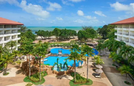 Swiss-Grand Beach Resort Kuantan