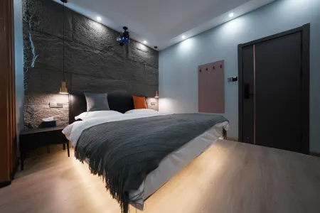 Anning Shangke Hotel Отели рядом с достопримечательностью «Gymnasium (Hubin Road)»