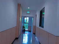 Xixiang Muhe Homestay (Daming Palace Building Materials Market) Hotels in Xixiang