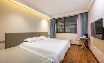 Suzi Hotel (Kunshan Baocheng Commercial Plaza)