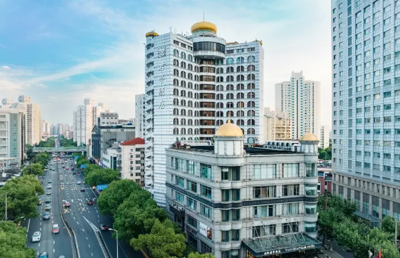 君亭酒店(上海四川北路復旦大學店)