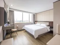 Taishangdeng Hotel (Beijing Daxing Huangyi Road Public Security University Branch) Hotels near Daxing
