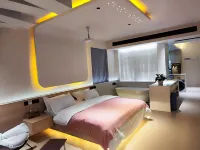 Shuangqi Bieyuan Homestay (Panzhou Gymnasium) - شرفة