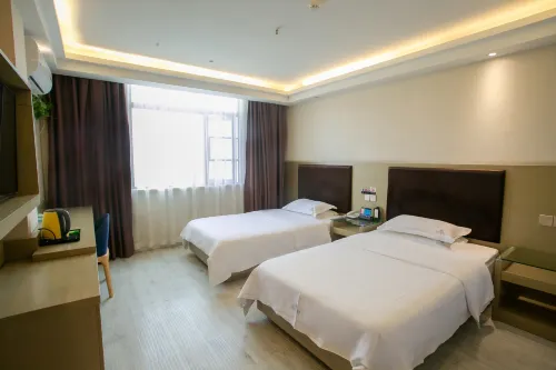Tuanfeng Bolanda Hotel (Human Resources and Social Security Bureau) Hotels in Tuanfeng County
