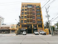 帕拉納克市153西爾維里奧套房酒店 鄰近San Antonio de Padua Parish Church的酒店