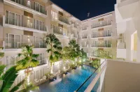 Grand Ixora Kuta Resort - Beach