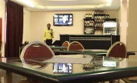 Adsuit Hotel Calabar - Desayuno