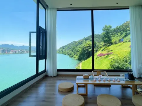 Anhua Banjiang Yinsu Homestay