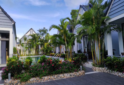 Ngoc Trai Xanh Bungalow 정원 뷰