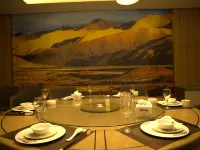 Grand Hotel Pamir, Krakow Hotels in Artux