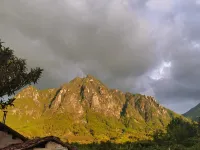 Lvchun Manor - con vistas a la montaña