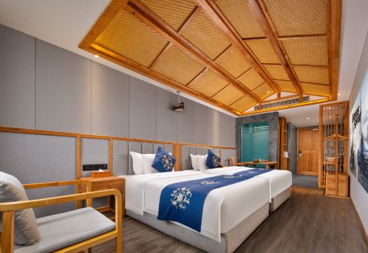 1. 위안쉐 이쥐 호..