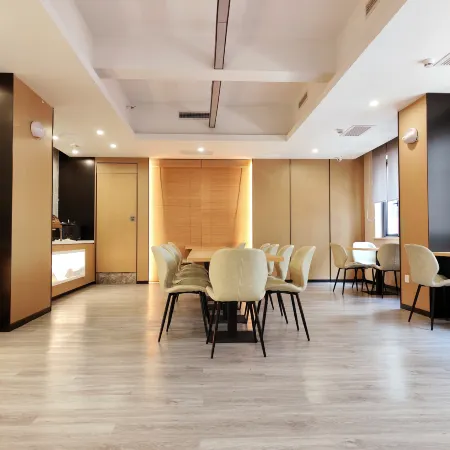 Duoduo Hotel Apartment (Yiwu International Trade City)