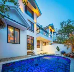 Gaizhou Wishing Island Hot Spring Villa - Hot Springs