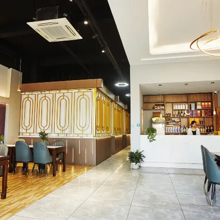 Yangxin Huafu Mingyuan Hotel