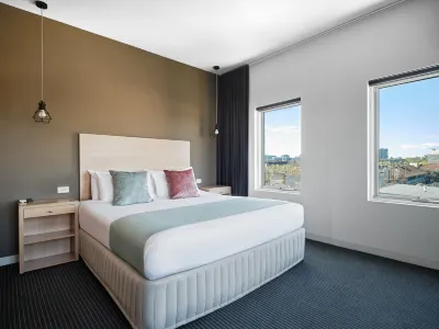 Saint Kilda Beach Hotel, an EVT hotel - Formerly Rydges St Kilda Hotels near Palais Theatre