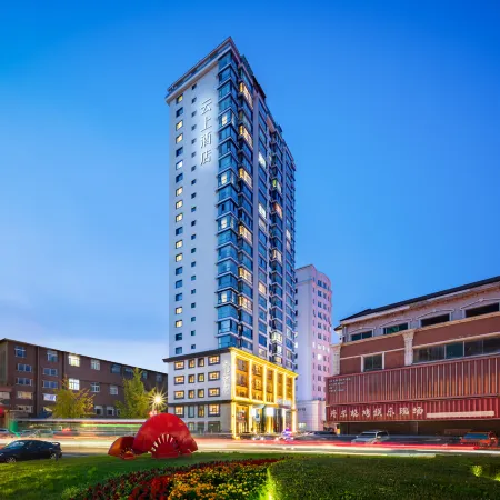 Dandong Young Hotel