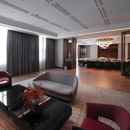 Pinghu Dingren Ramada Hotel